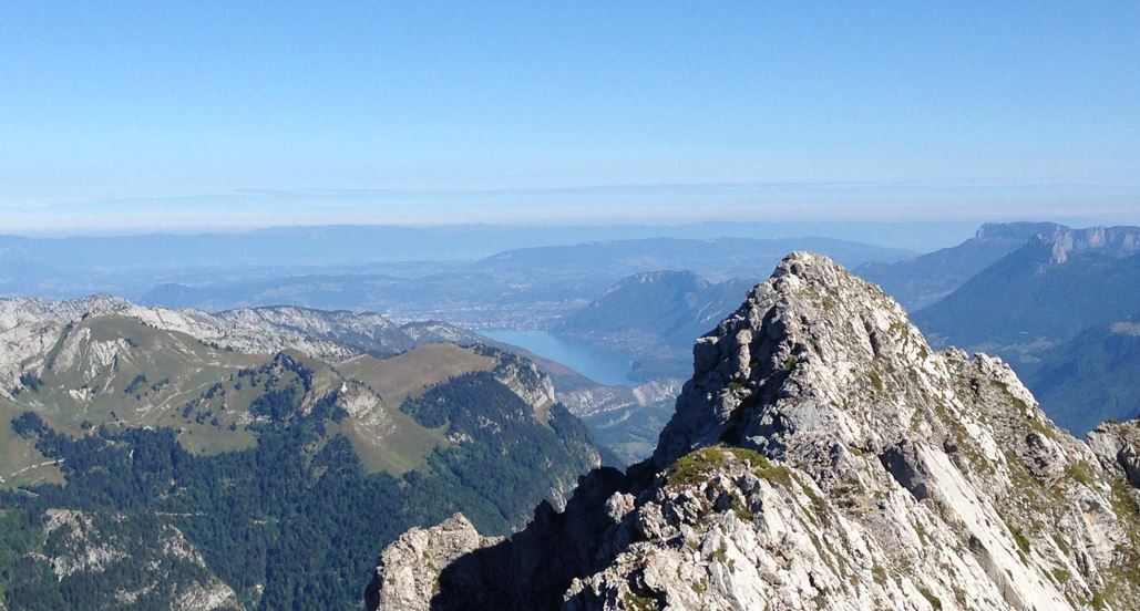 Massif des Bauges : ascension de la Pointe d’Arcalod (alt 2217m) par le Col d’Orgeval (Savoie)