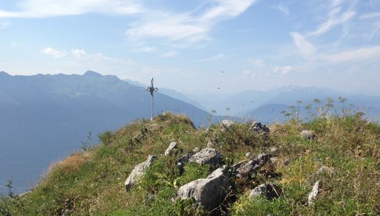 Bauges, Savoie : la randonnée du Roc Rouge / La Négresse (alt 1720m) au départ d’Allondaz